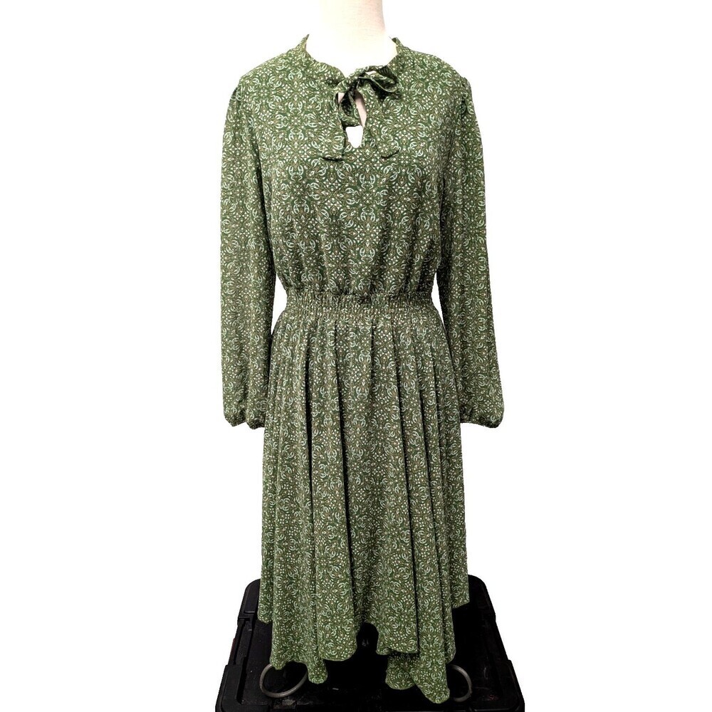 Lark & Grey Green Paisley Floral Print Smocked Dress sz M Holiday Modest Peasant - Picture 2 of 13